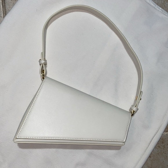 AUPEN- Structured purpose Asymmetrical Shoulder Purse - Picture 10 of 14